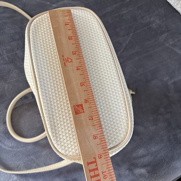 Vintage 1983 Liz Claiborne Drawstring Bucket Shoulder Bag Cream & Tan Triangles - Picture 13 of 15